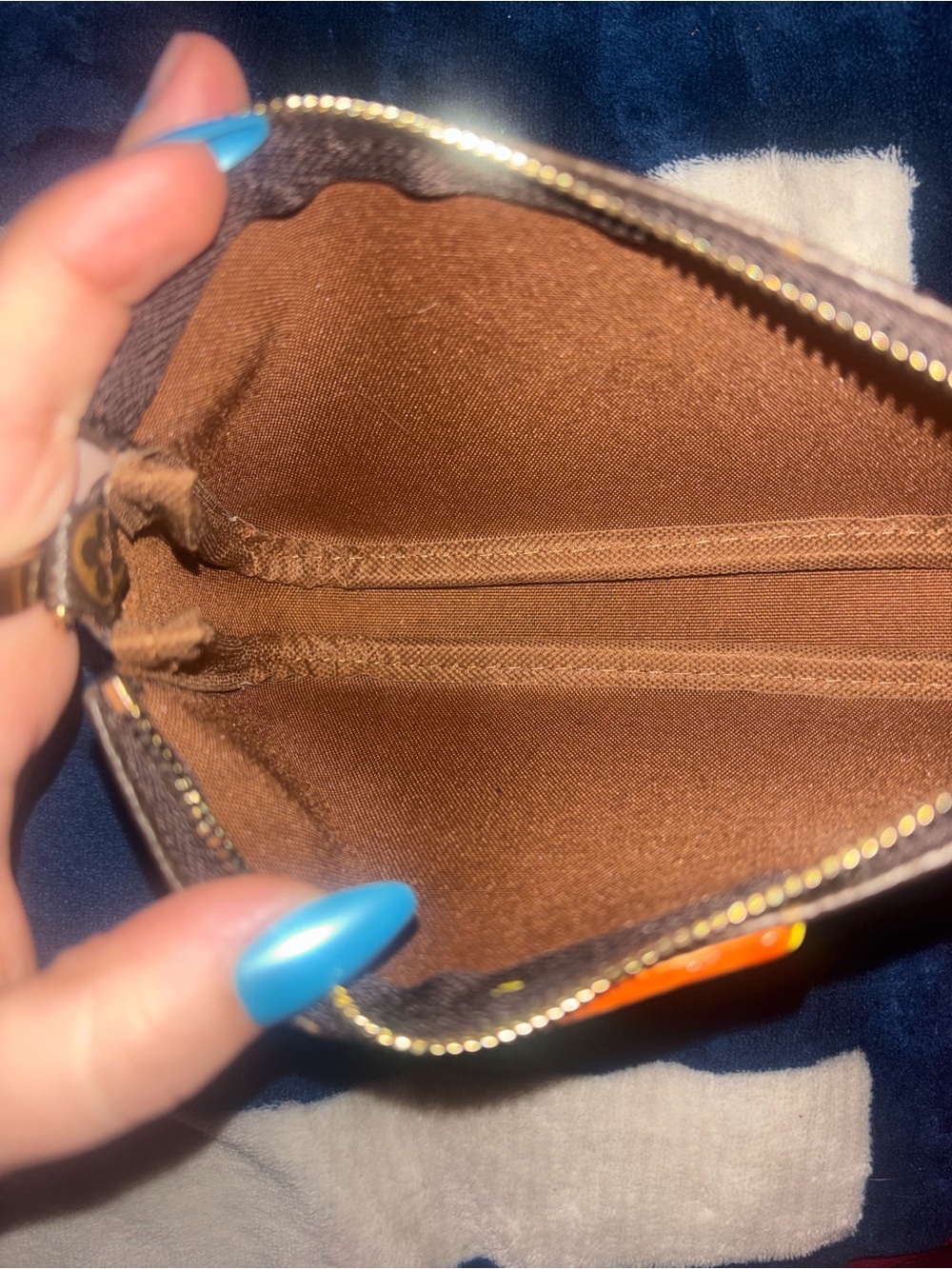 Purse - Picture 5 of 6